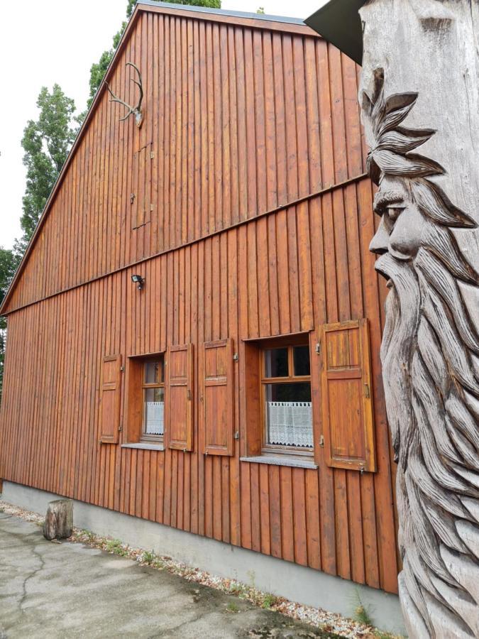 Jagdhaus Auf Dem Forsthof Mit Sauna Eckartsberga Екстериор снимка